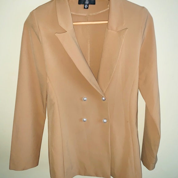 Blazer - Picture 1 of 4